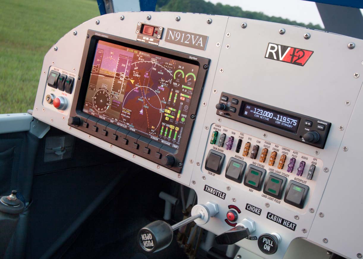 garmin-rv-12