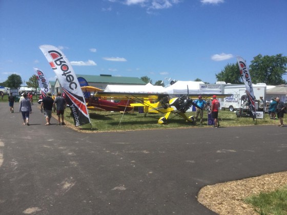 vendors set up at oshkosh 06