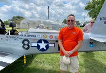 Pilot Who Can’t Hold Down a Job Comes to AirVenture
