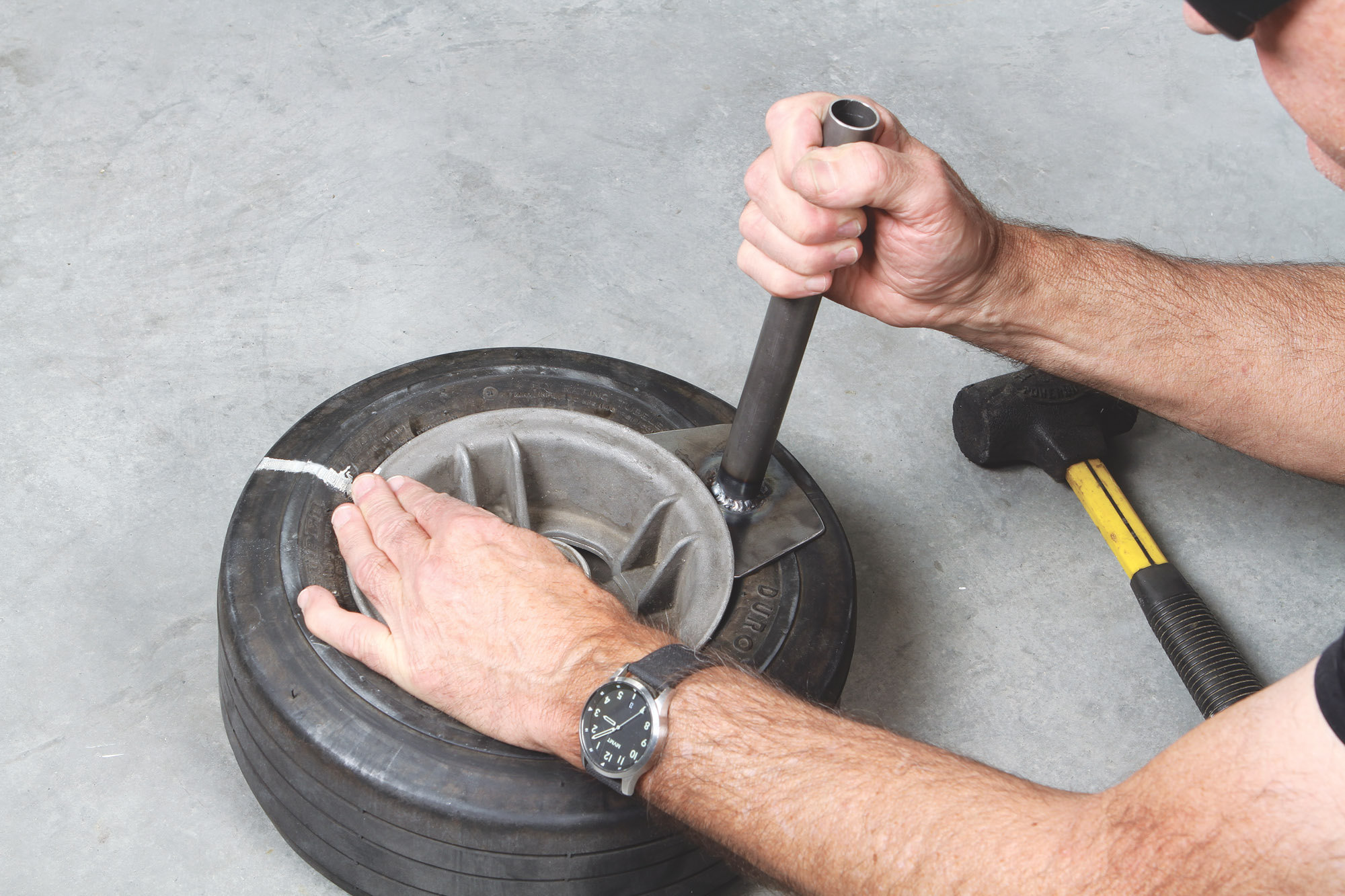 tire bead breaker 02
