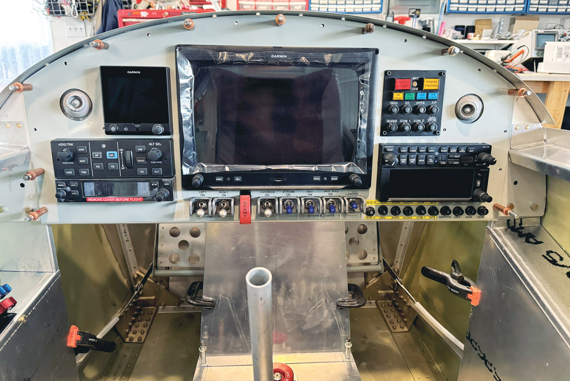 cockpit design elephant 01