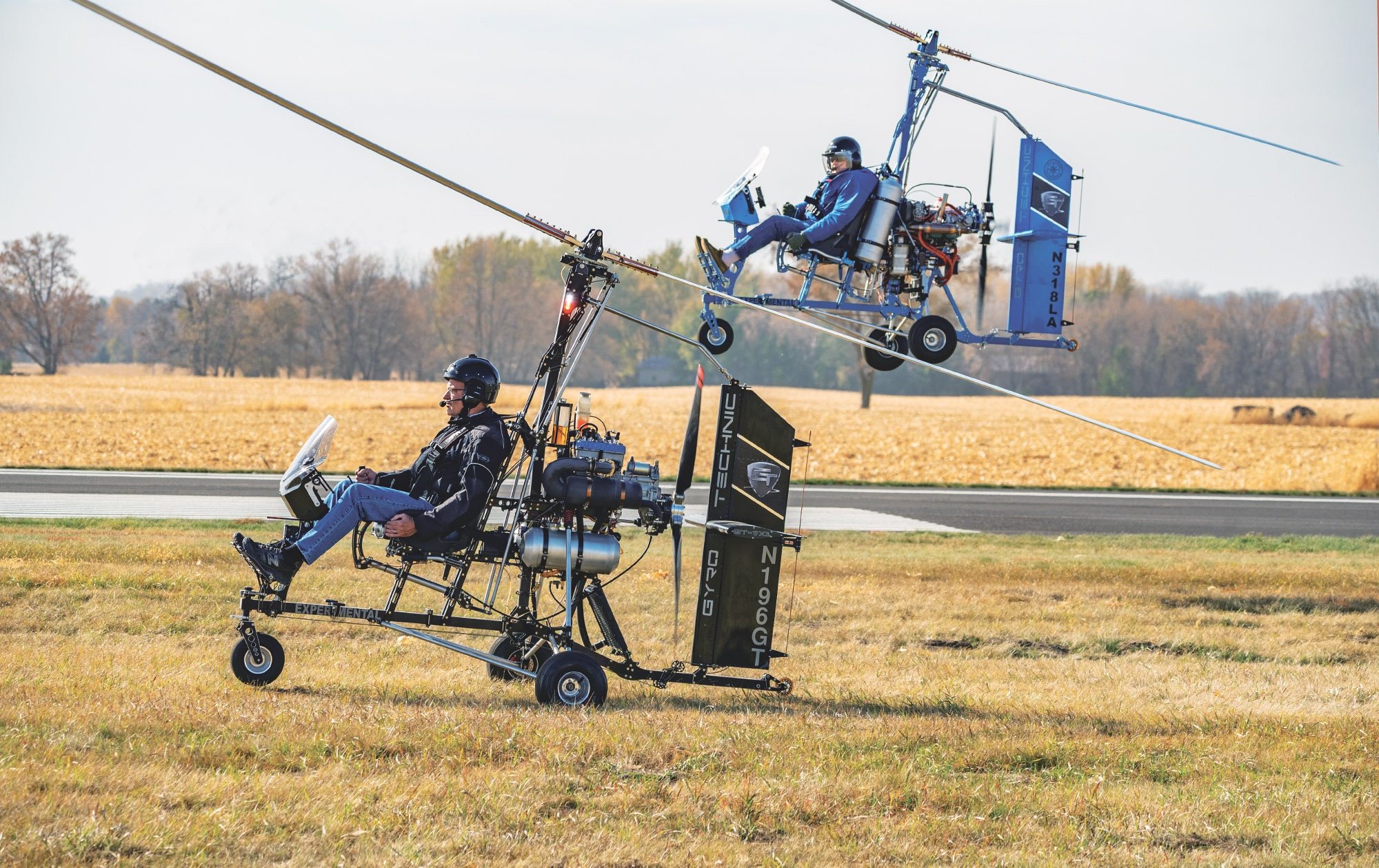 Gyro Technic GT-VX1 (left) and GT-VX2 gyroplanes coming in for landing. (Photo: Loren D. Jones, courtesy of Gyro Technic.)