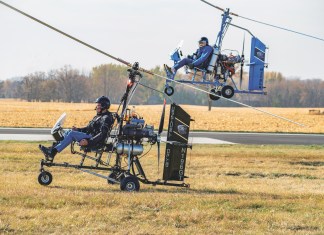 Gyro Technic GT-VX1 (left) and GT-VX2 gyroplanes coming in for landing. (Photo: Loren D. Jones, courtesy of Gyro Technic.)