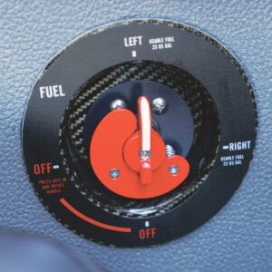 The fuel selector has left, right and off—no both position