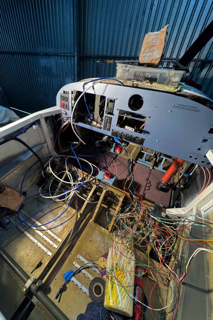 Another, wider view of the wire mess.