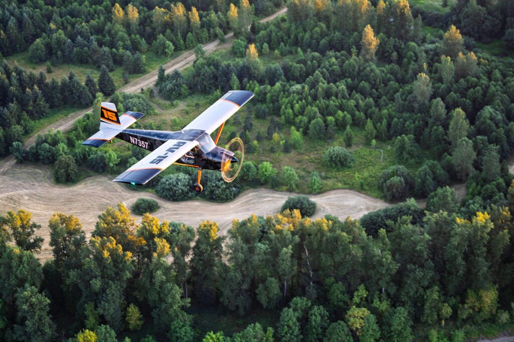 The newest and brightest star in the Van’s Aircraft galaxy is now reaching full fruition after six-plus years in development. Kit coponents are now being shipped from Van’s Aurora, Oregon factory.